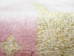 Tapijt Kinderen Sprookjeskasteel - Glanzende Lurex-Afwerking - 120 X 170 Cm - Roze En Goud - Princesia